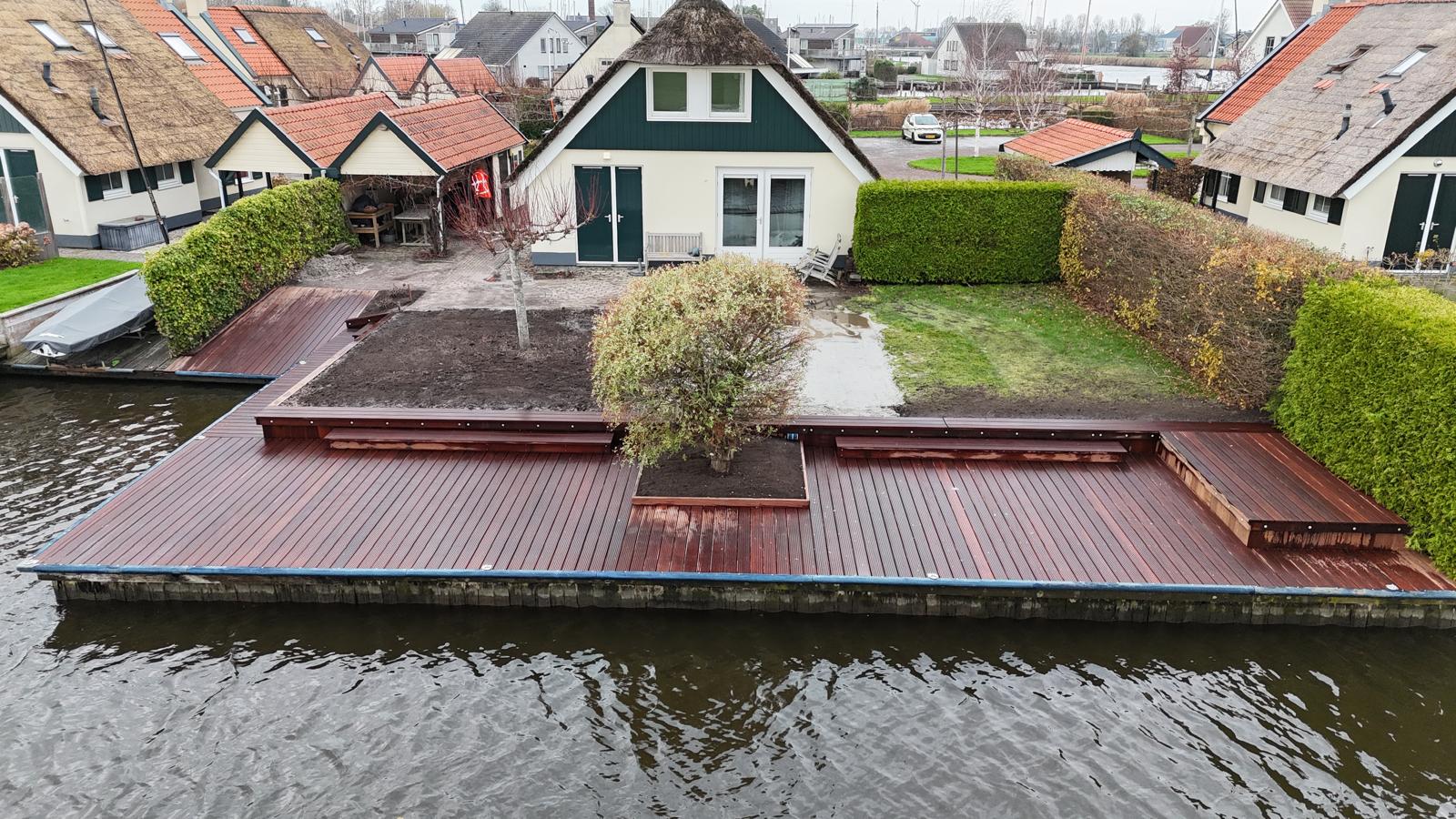 Vlonderterras aan het water — foto 14
