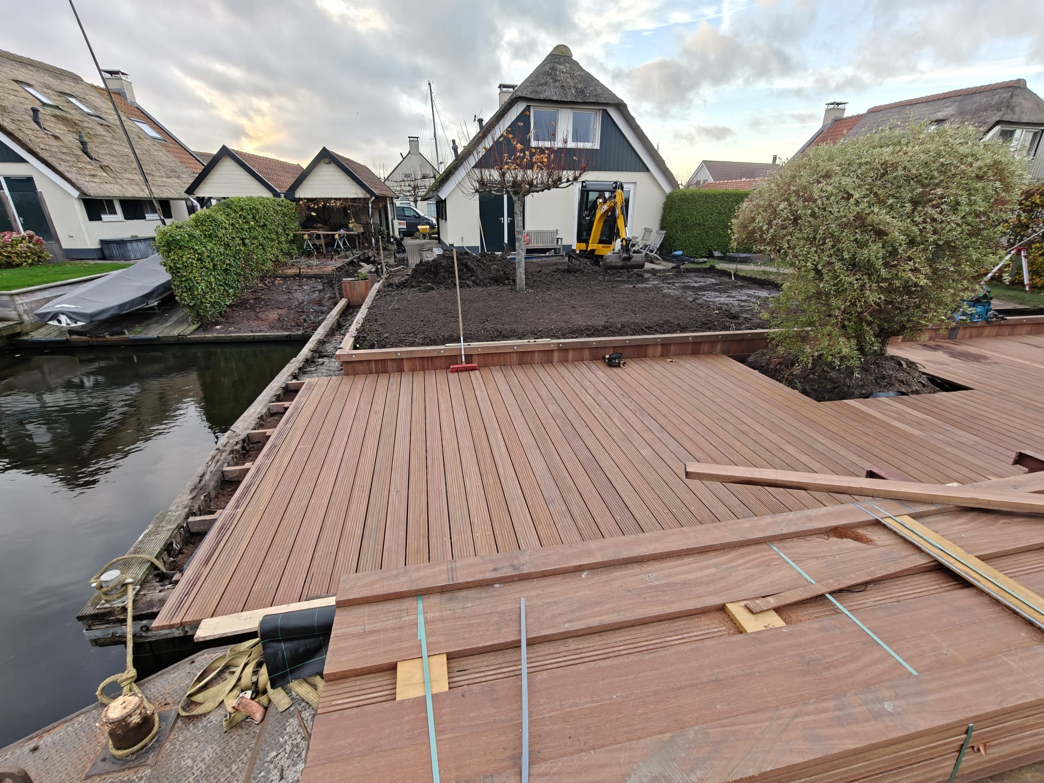 Vlonderpad door het riet — foto 6